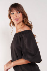 Blusa off shoulder en rayón manga 3/4 bombacha